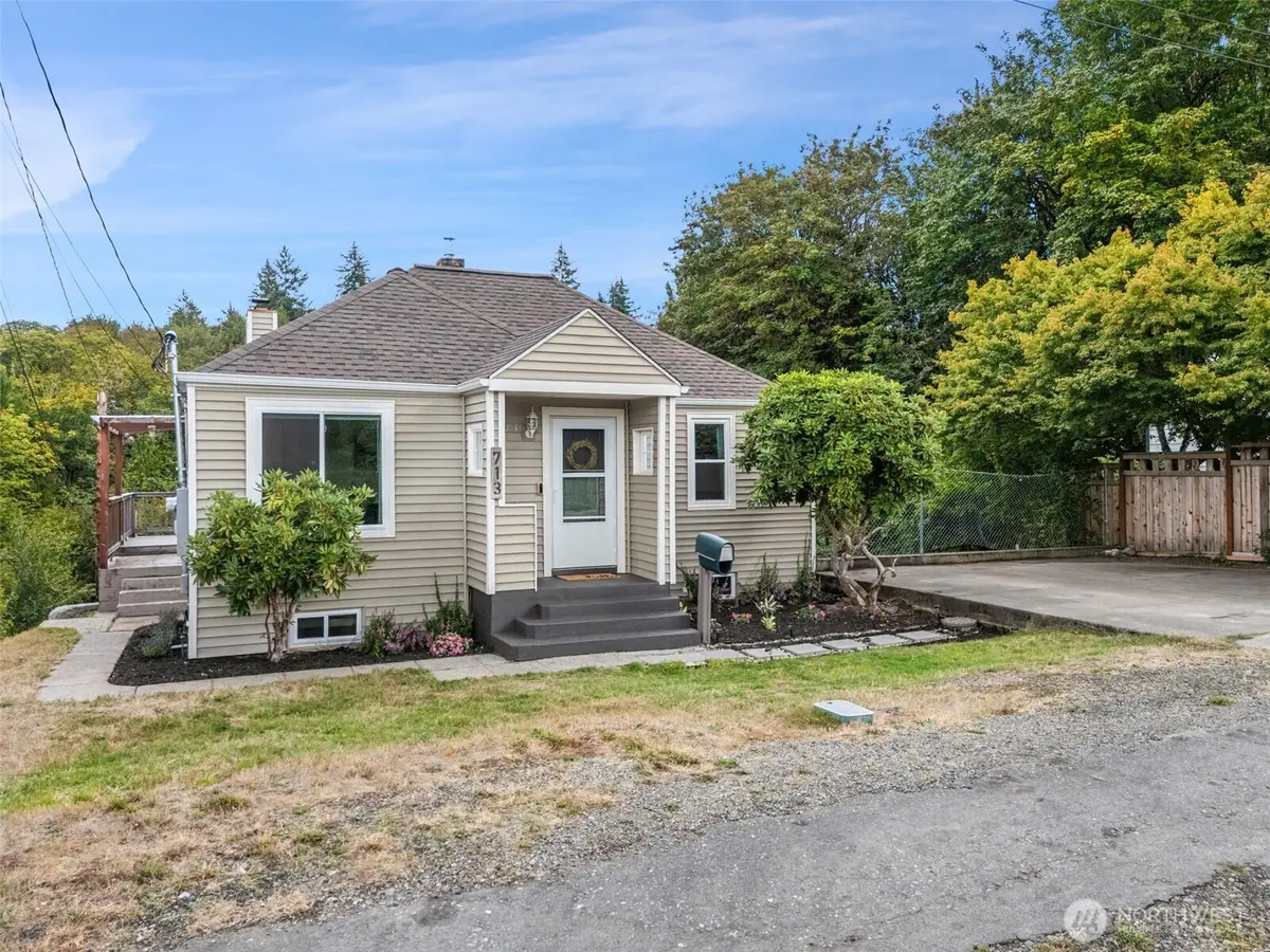 713 Hull Avenue, Port Orchard, WA 98366 - #1