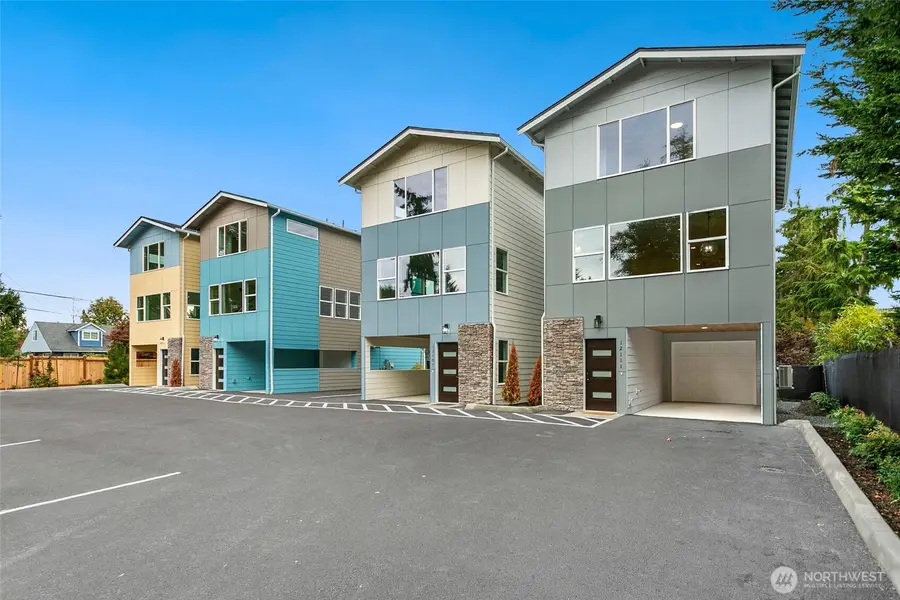 12107 E Gibson Road, Everett, WA 98204 - #2