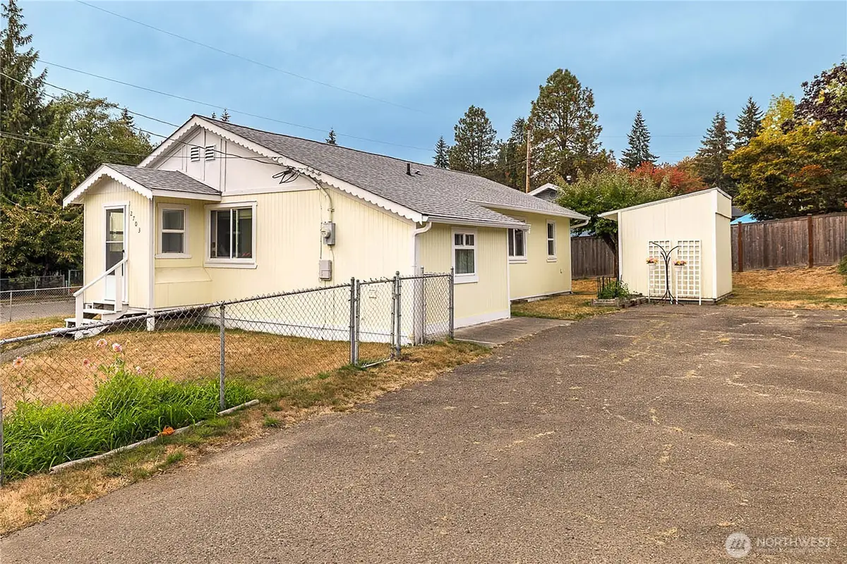 2703 Maple Street, Bremerton, WA 98310 - #1