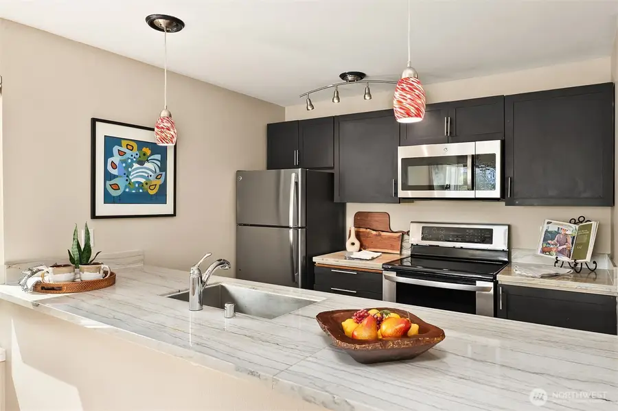 10329 Meridian Avenue N #202, Seattle, WA 98133 - #2