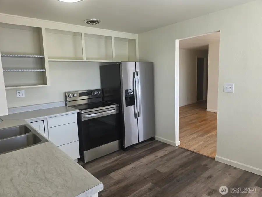 253 N Dale Road, Moses Lake, WA 98837 - #3