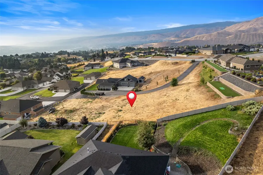 874 Autumn Crest Drive #7, Wenatchee, WA 98801 - #2