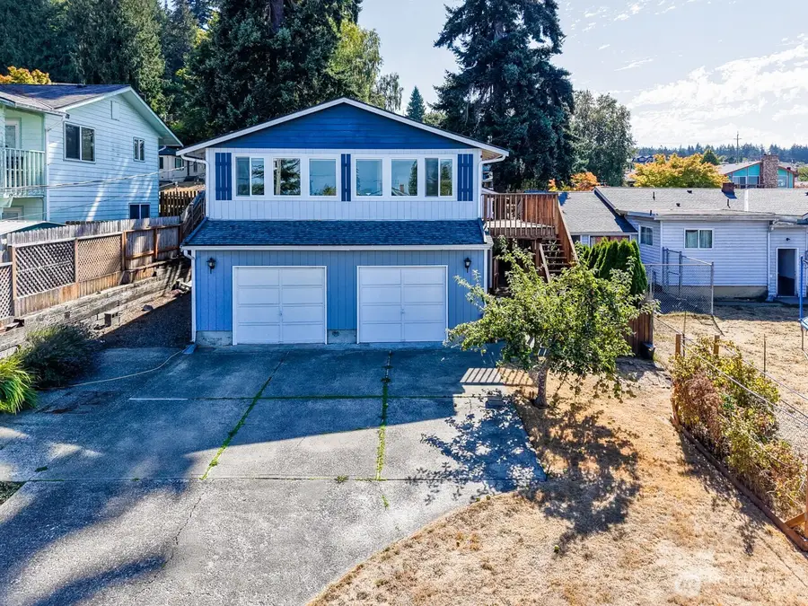 1127 E 6th Street, Port Angeles, WA 98362 - #2