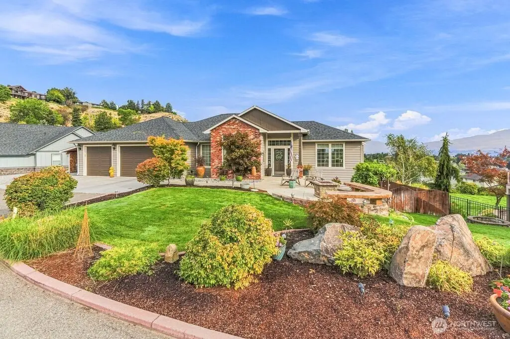 1506 Anton, Wenatchee, WA 98801 - #1