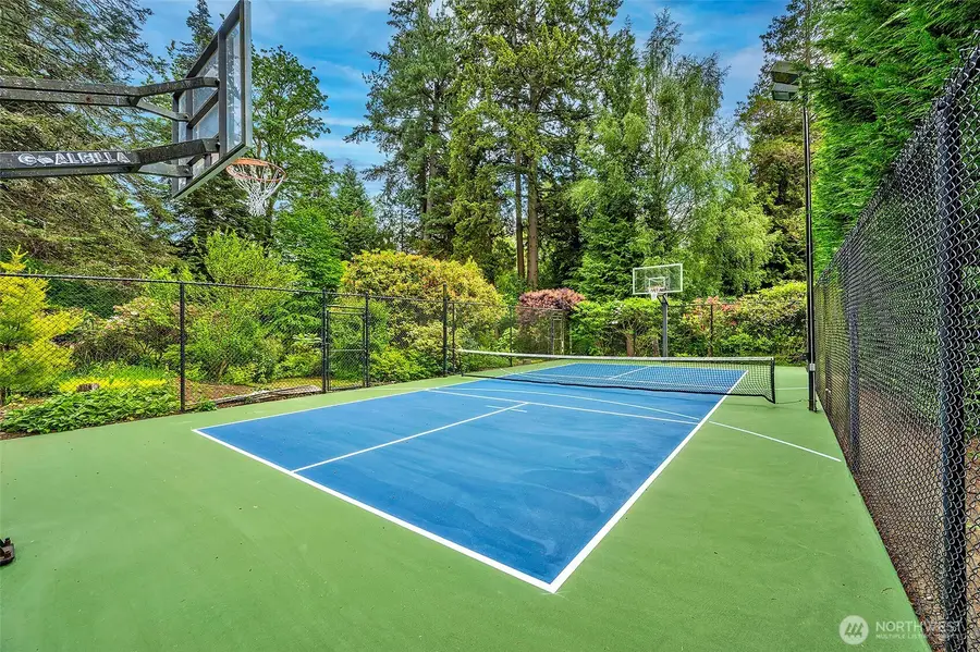 17410 44th Avenue Ne, Lake Forest Park, WA 98155 - #3