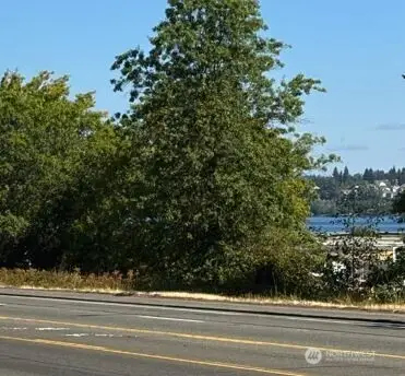 725 Rainier Avenue N #11, Renton, WA 98057