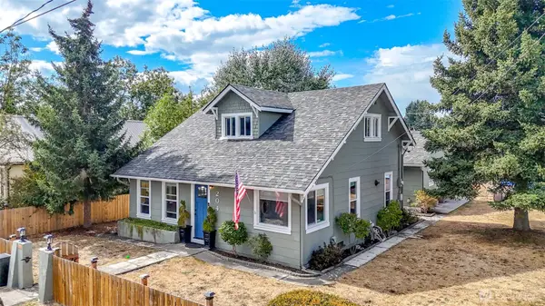 204 SE 2nd Street, Rainier, WA 98576