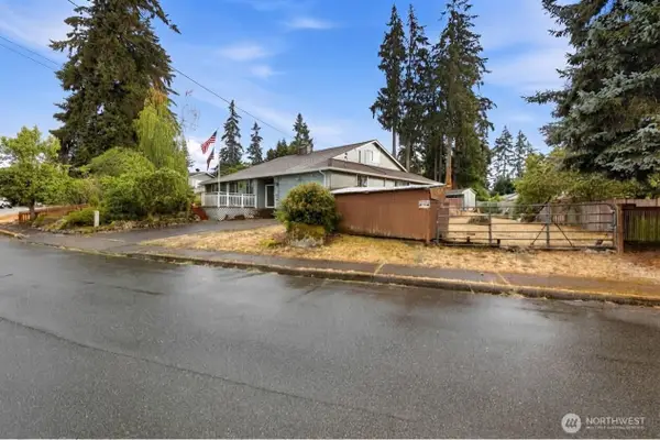 3210 Scenic Drive Se, Auburn, WA 98092