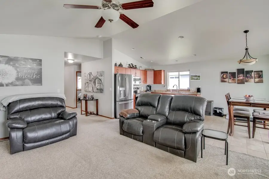 1534 Larkspur Drive, Richland Kennewick, WA 98352 - #3
