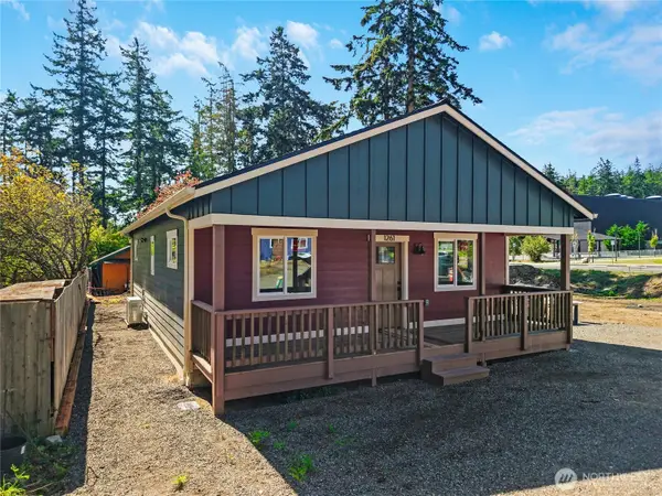 1261 18th Street, Port Townsend, WA 98368