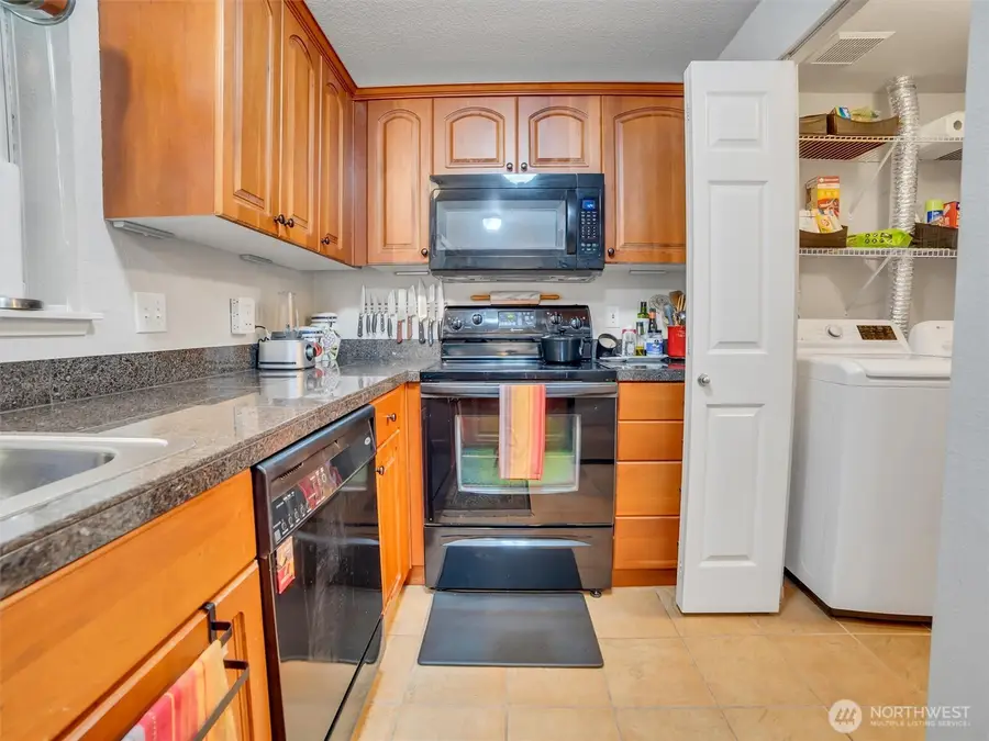 15433 Country Club Drive #C104, Mill Creek, WA 98012 - #3