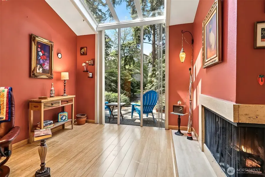 13730 15th Avenue Ne #F105, Seattle, WA 98125 - #2