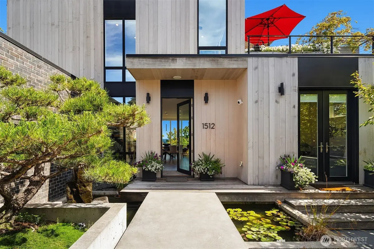 1512 32nd Avenue S, Seattle, WA 98144 - #1