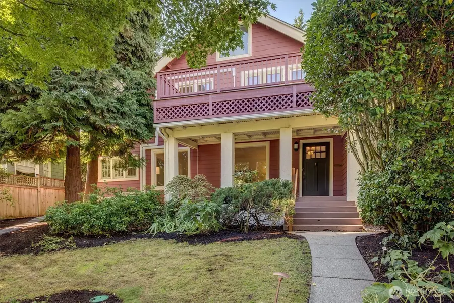 2321 33rd Avenue S, Seattle, WA 98144 - #2