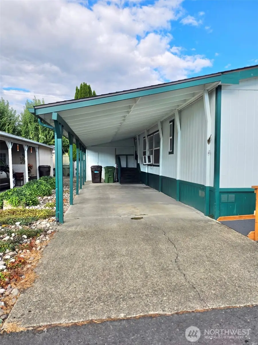 8 Heritage Boulevard, Longview, WA 98632 - #2