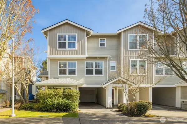 6895 Holly Park Drive S, Seattle, WA 98118