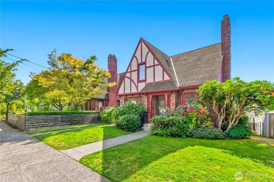 843 NE 81st Street, Seattle, WA 98115 - #2