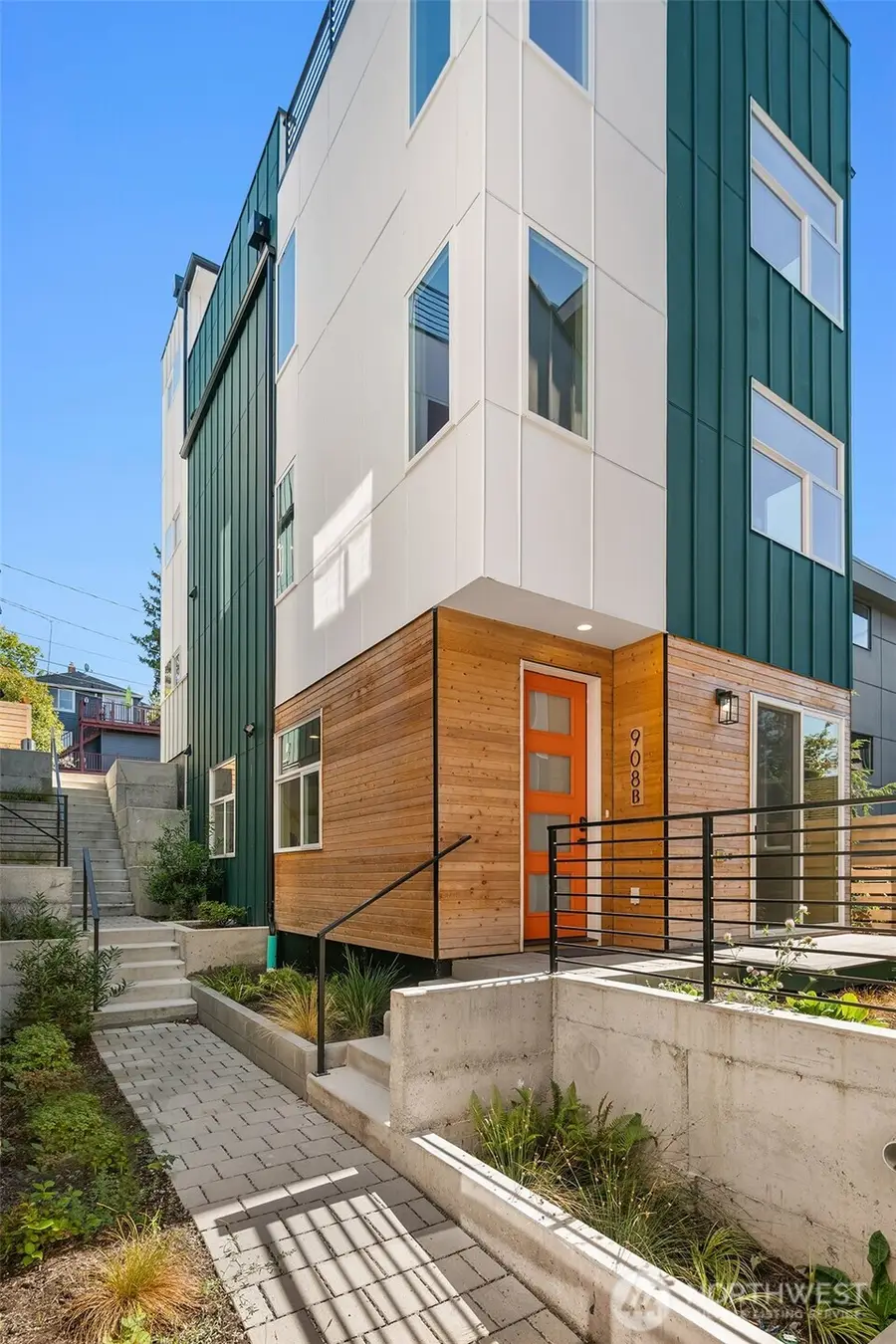 908 15th Avenue #B, Seattle, WA 98122 - #2