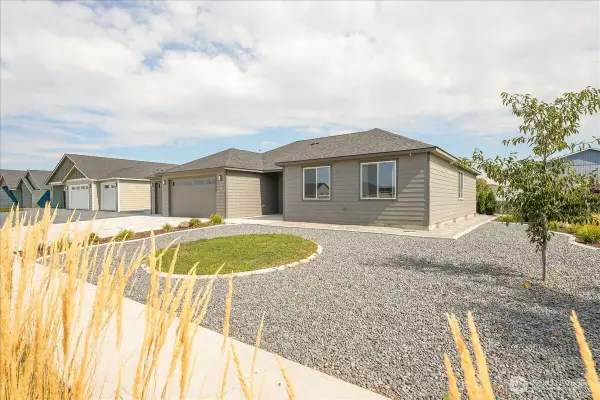 203 N Gold Cup Dr., Moses Lake, WA 98837