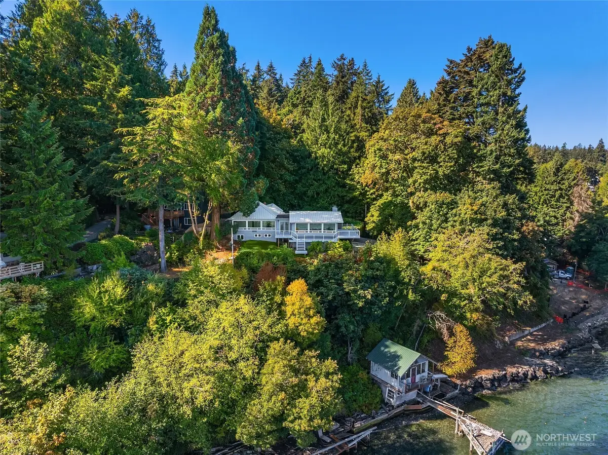 9588 Green Spot Place Ne, Bainbridge Island, WA 98110 - #1