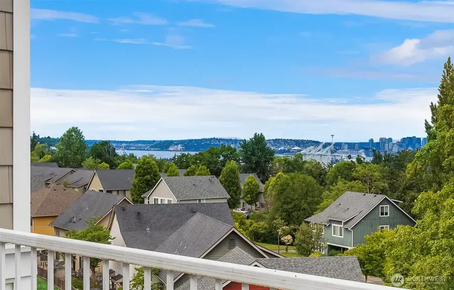 2830 SW Raymond Street #301, Seattle, WA 98126 - #3