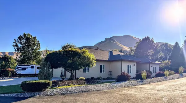108 N Western Avenue, Wenatchee, WA 98801