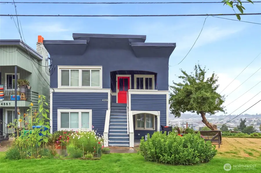 4259 Greenwood Avenue N, Seattle, WA 98103 - #3