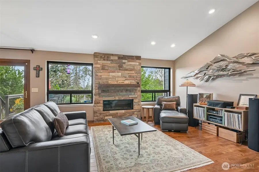 5117 Nathan Loop Se, Auburn, WA 98092 - #3