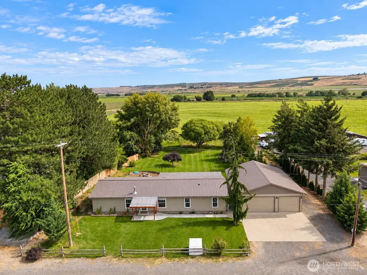 2207 W Parks Lane, Othello, WA 99344 - #1