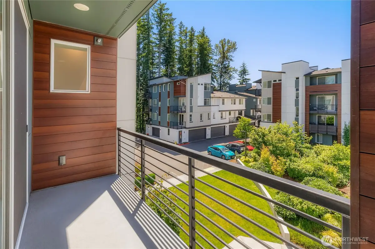 23119 NE 8th Street #B103, Sammamish, WA 98074 - #1