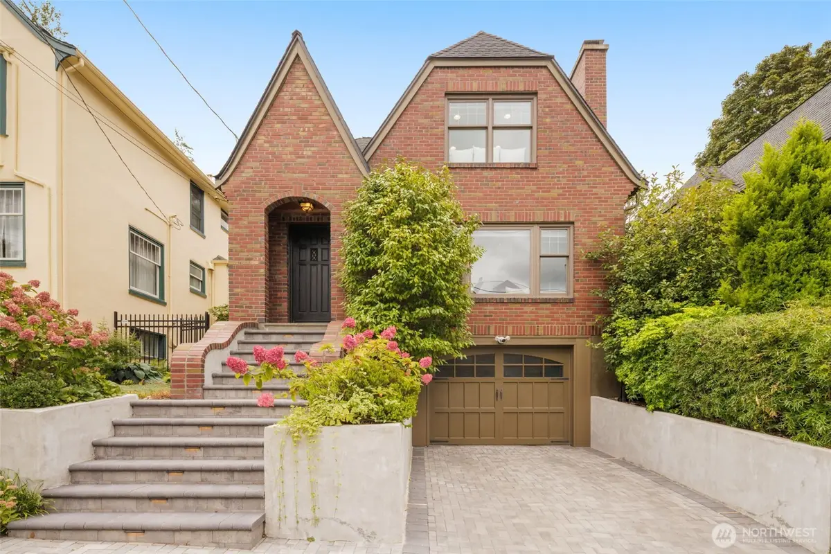 319 Smith Place, Seattle, WA 98109 - #1