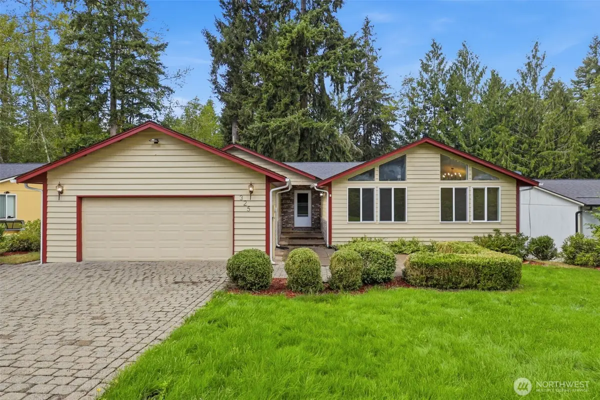 325 Rollingwood Drive, Kelso, WA 98626 - #1