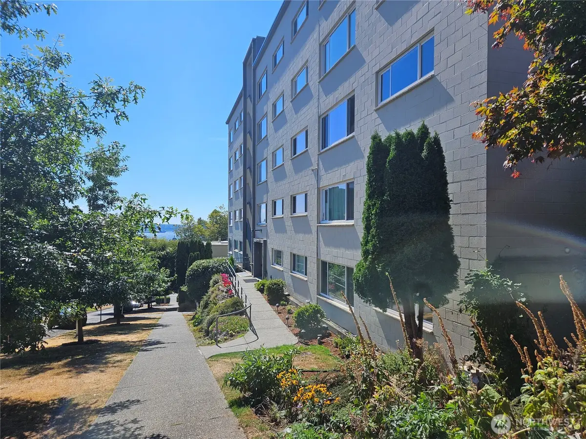 919 2nd Avenue W #407, Seattle, WA 98119 - #1