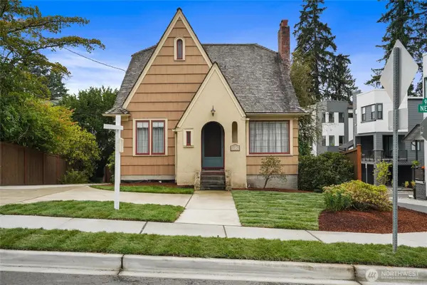 9917 NE 190th Street, Bothell, WA 98011