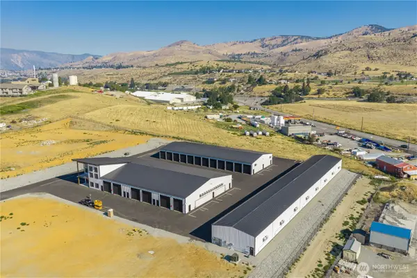 73 E Shop Avenue #B-4, Chelan, WA 98816