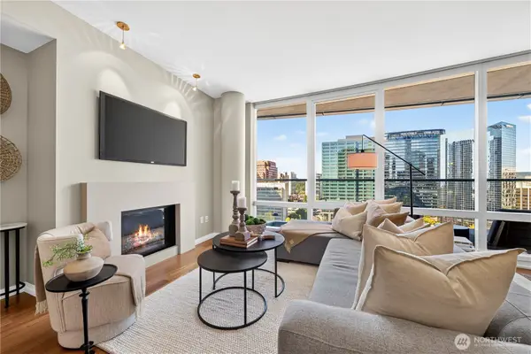 500 106th Avenue Ne #2103, Bellevue, WA 98004