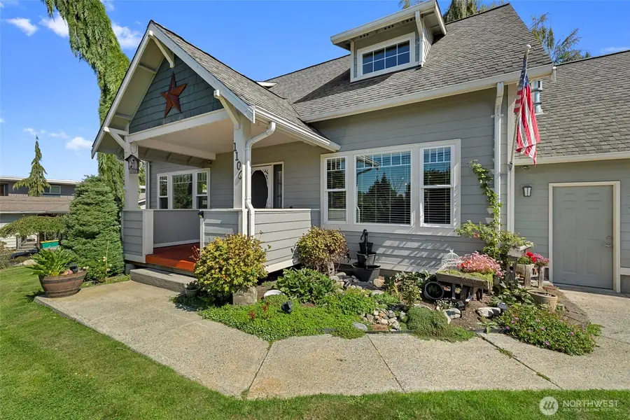 1106 N 8th Street, Mount Vernon, WA 98273 - #3