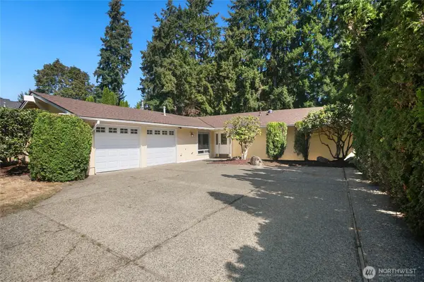 1012 179th Place Ne, Bellevue, WA 98008