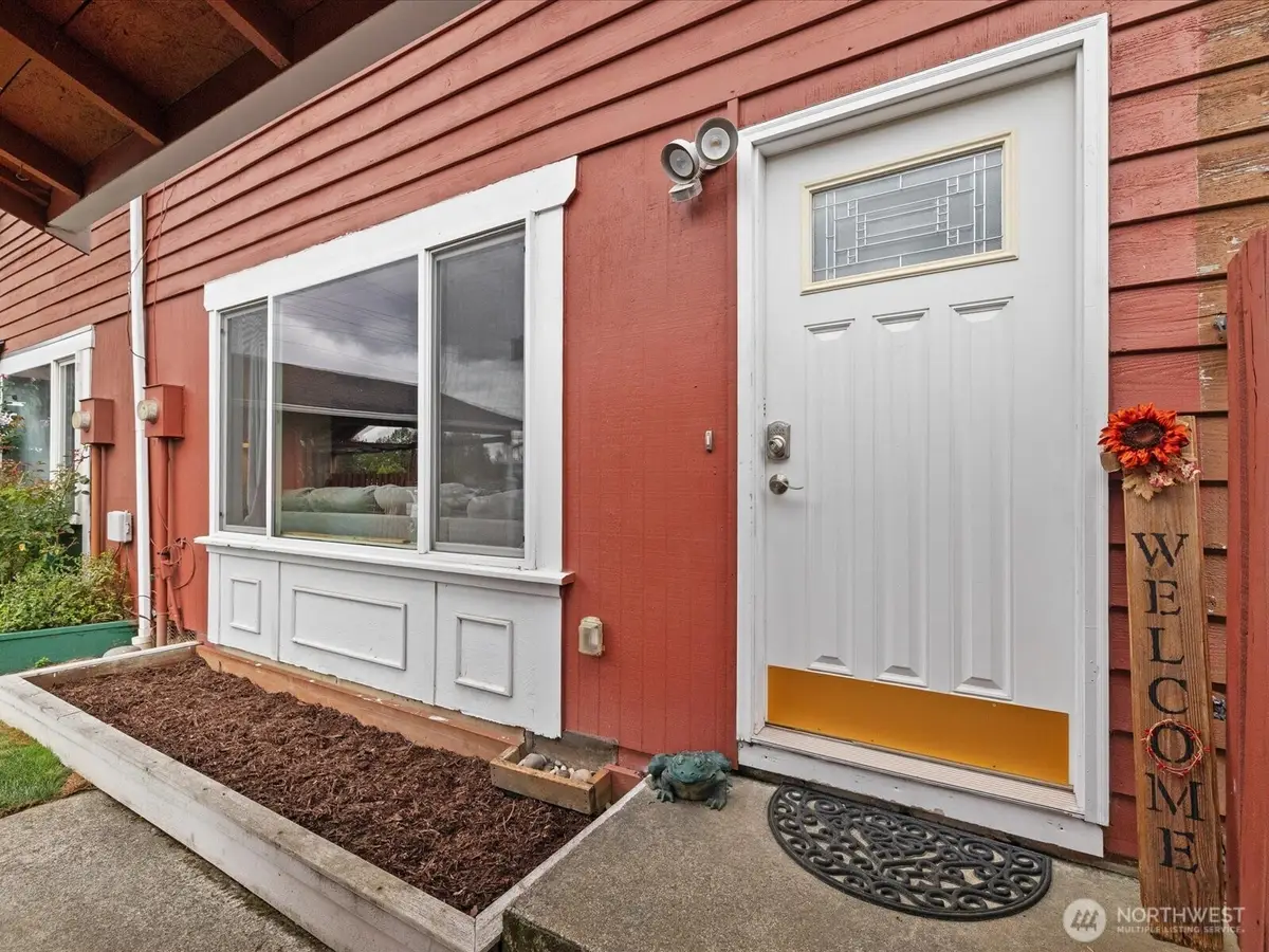 8919 11th Street Ne, Lake Stevens, WA 98258 - #1