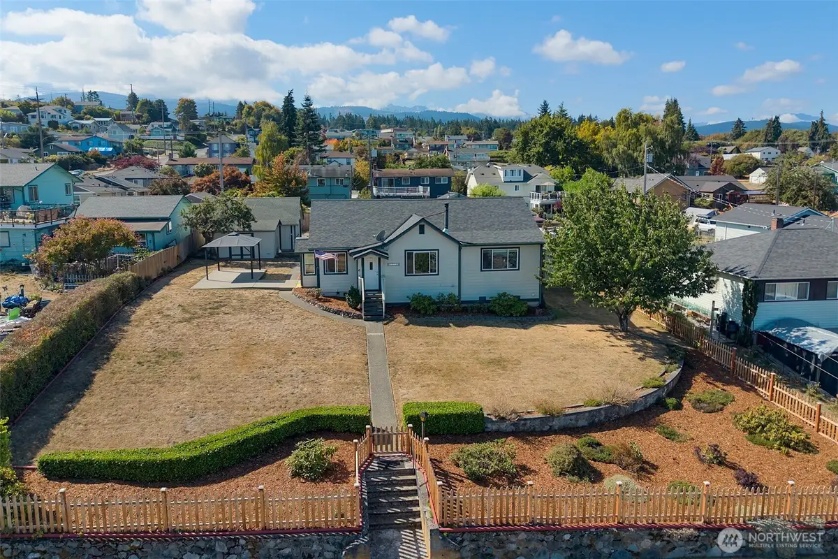 1026 E Sixth Street, Port Angeles, WA 98362 - #1