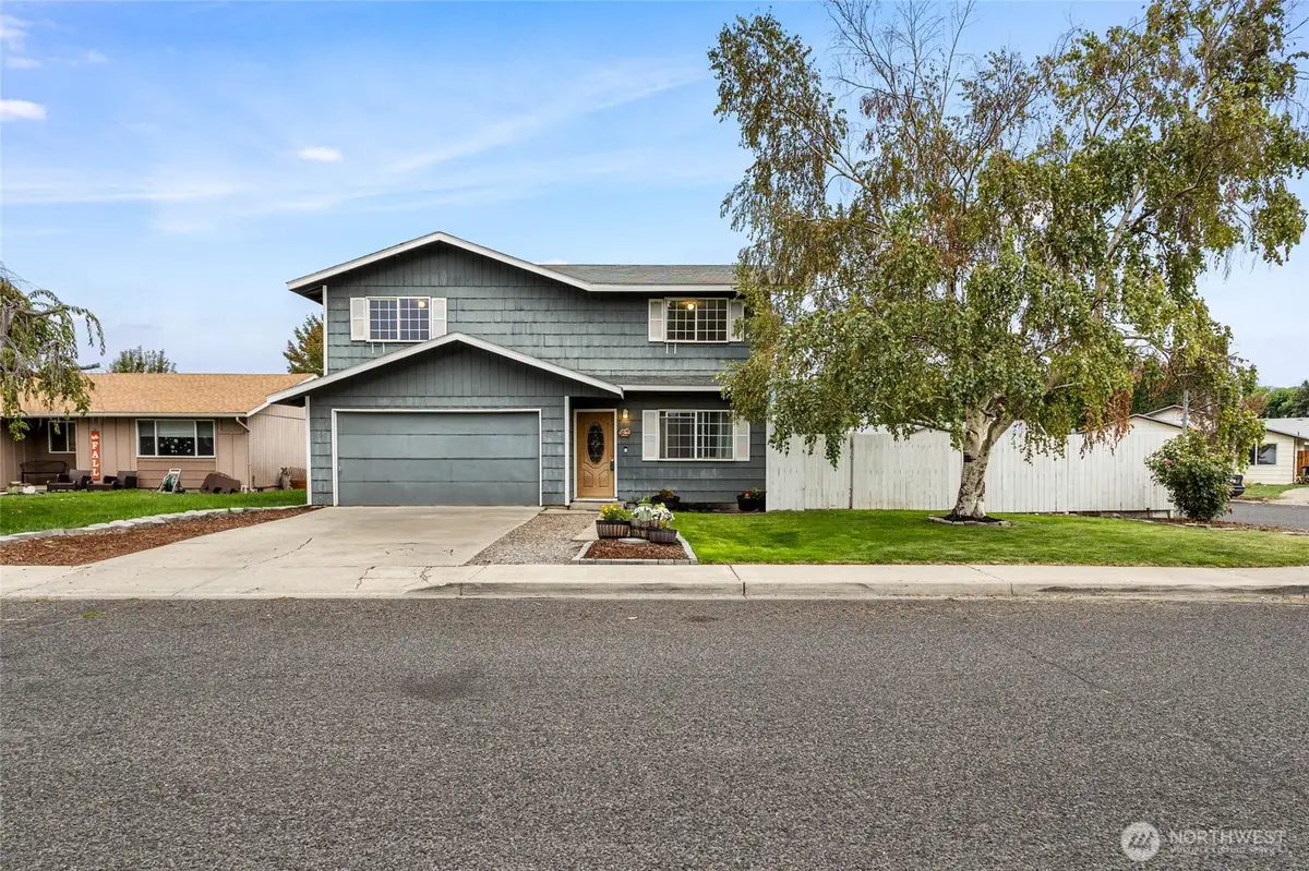 1711 S 66th Avenue, Yakima, WA 98908 - #1