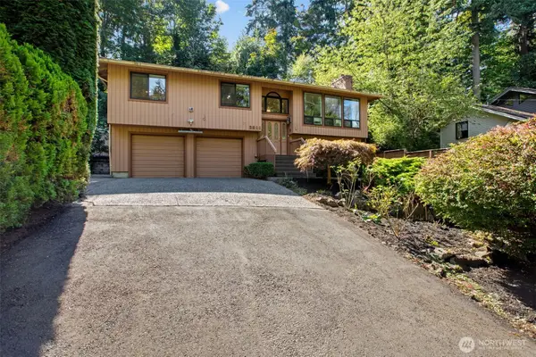 3811 SW Orchard Street, Seattle, WA 98126