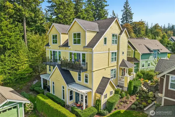 2010 NE Katsura Street #A, Issaquah, WA 98029