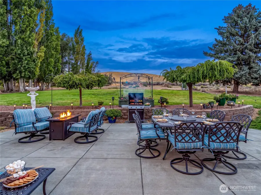 5378 Painted Hills, Ephrata, WA 98823 - #3