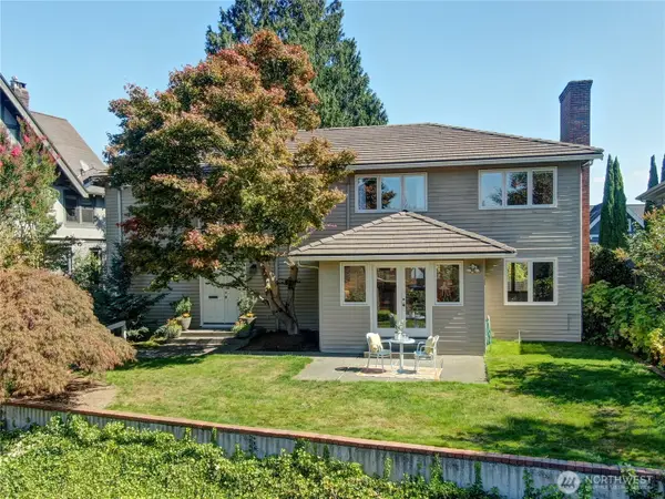 2712 Mount Saint Helens Place S, Seattle, WA 98144