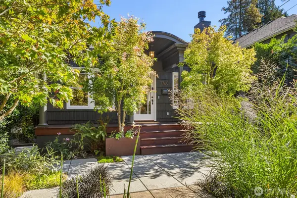 1760 26th Avenue E, Seattle, WA 98112