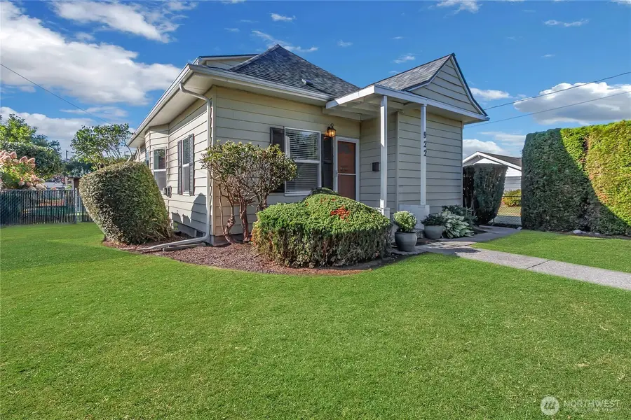 922 6th Avenue Sw, Puyallup, WA 98371 - #2