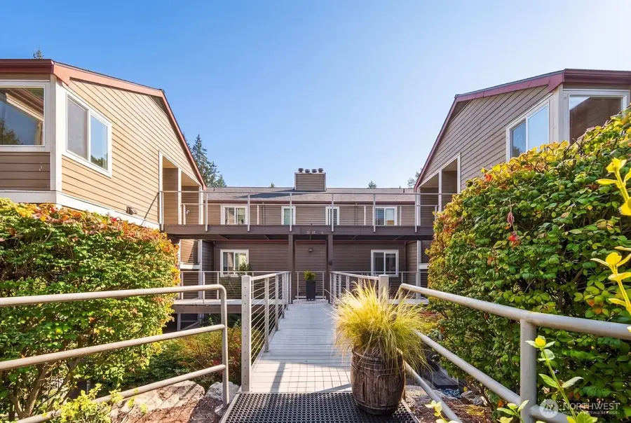 700 Front Street S #A301, Issaquah, WA 98027 - #2