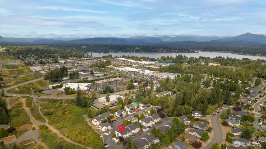 8905 Meridian Place Ne #100, Lake Stevens, WA 98258 - #3