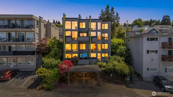 2831 14th Avenue W #2, Seattle, WA 98119